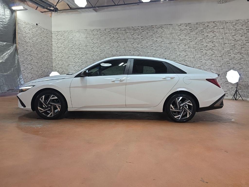 used 2025 Hyundai ELANTRA HEV car, priced at $22,138