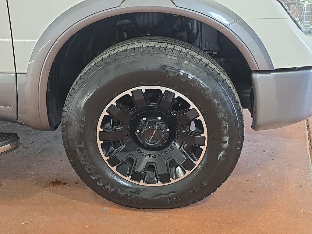 used 2017 Nissan Titan car, priced at $21,333