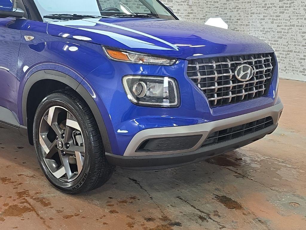 used 2025 Hyundai Venue car, priced at $19,099