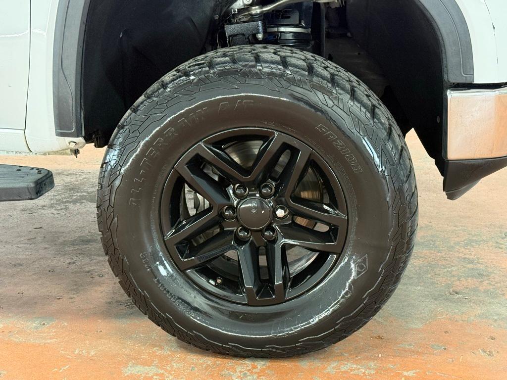 used 2021 GMC Sierra 1500 car, priced at $35,296