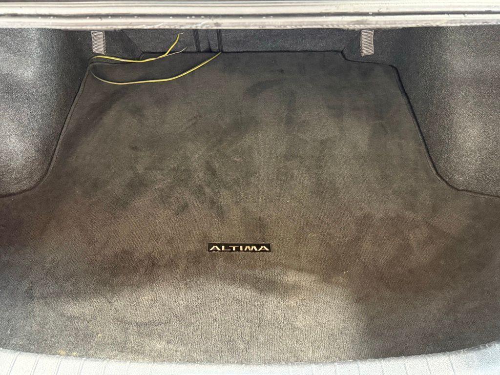 used 2022 Nissan Altima car, priced at $17,292