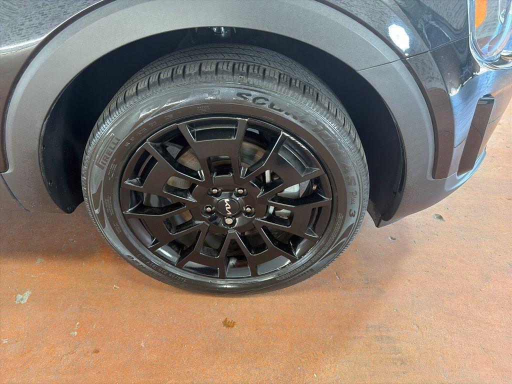 used 2022 Kia Telluride car, priced at $26,615