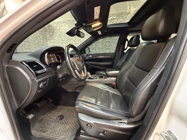 used 2021 Jeep Grand Cherokee car, priced at $20,814