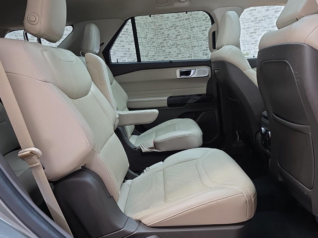 used 2020 Ford Explorer car, priced at $25,000