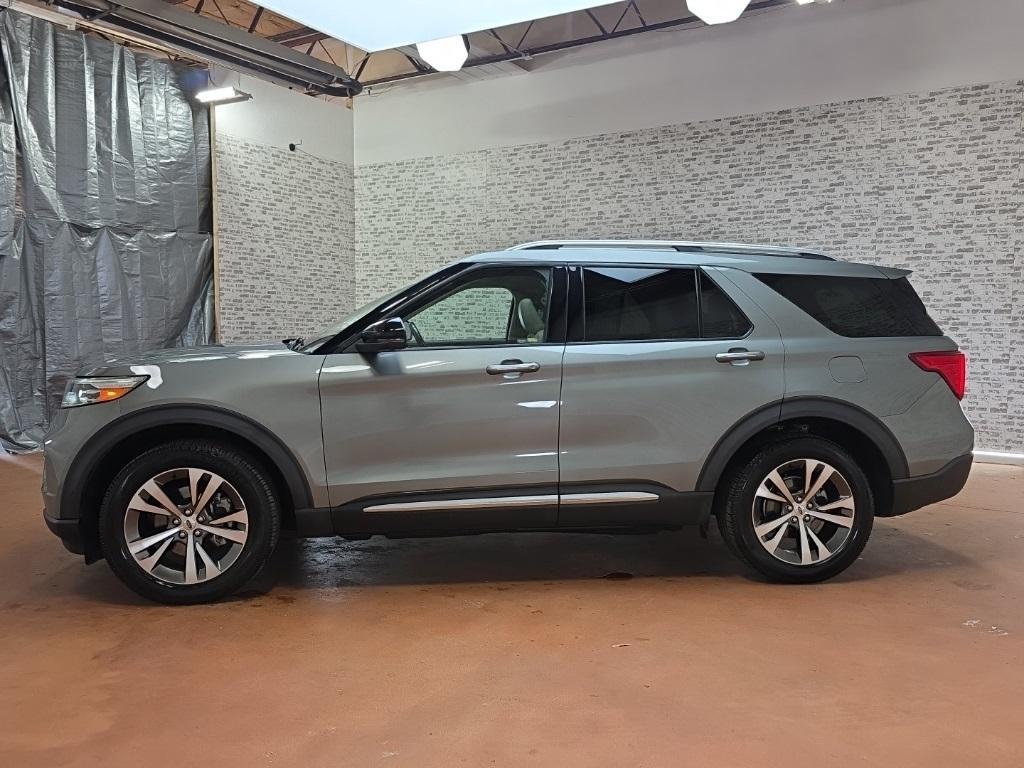 used 2020 Ford Explorer car, priced at $25,000