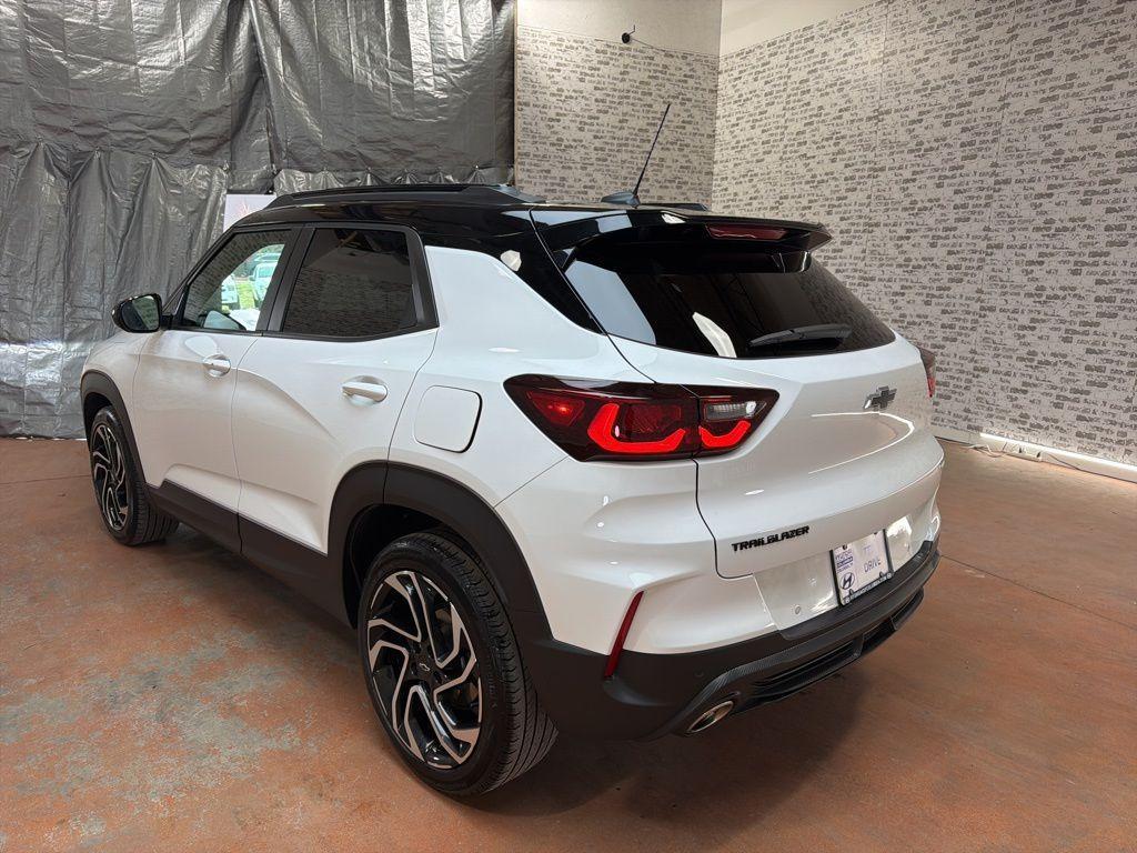 used 2024 Chevrolet TrailBlazer car, priced at $22,991
