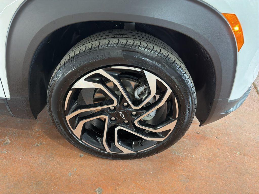 used 2024 Chevrolet TrailBlazer car, priced at $22,991