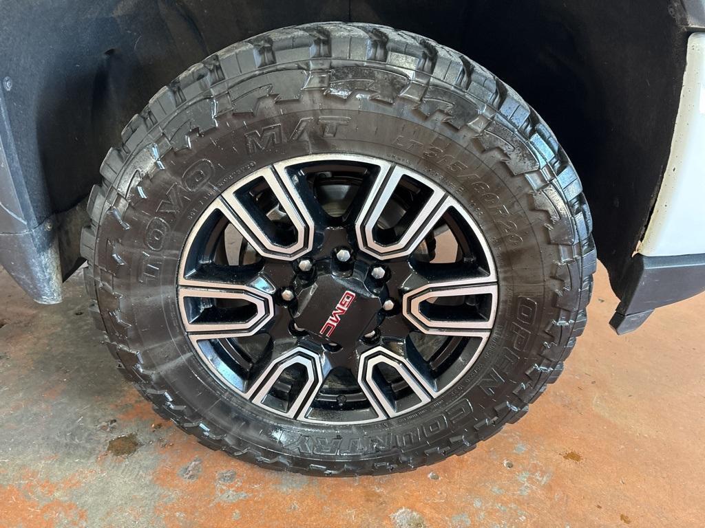 used 2023 GMC Sierra 2500 car, priced at $51,088