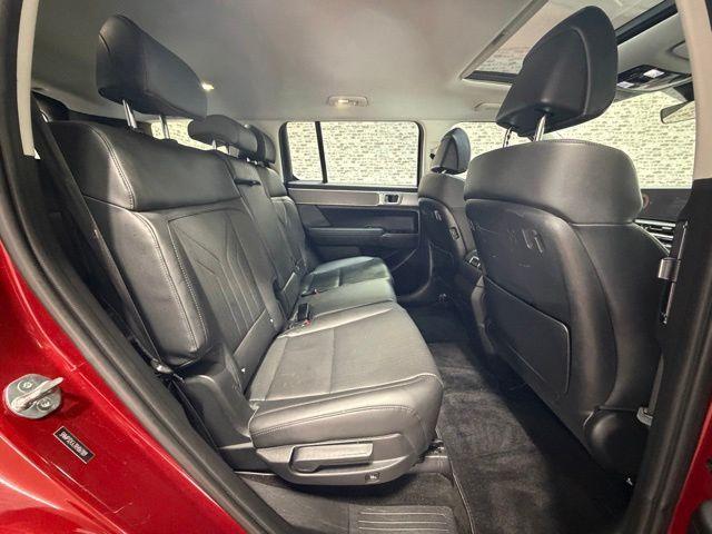 used 2024 Hyundai Santa Fe car, priced at $29,614