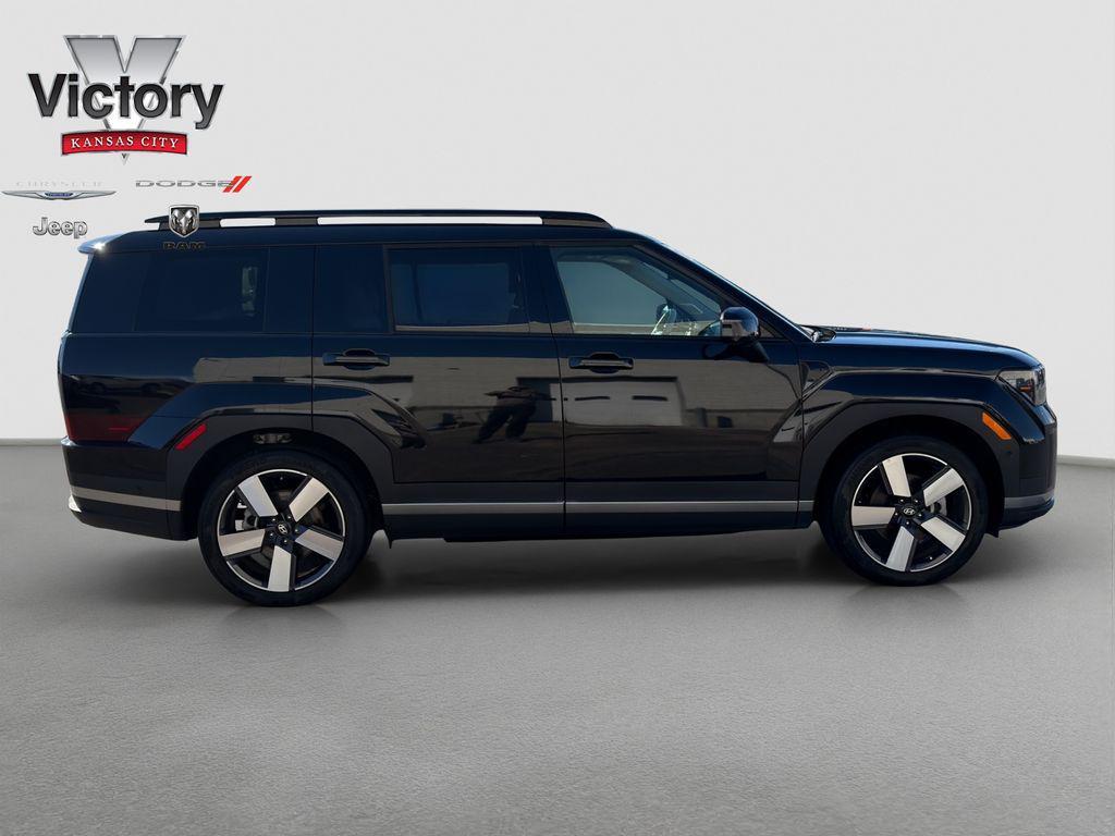 used 2024 Hyundai Santa Fe car, priced at $29,998