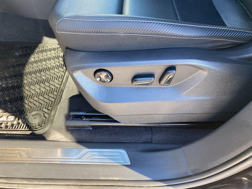 used 2021 Volkswagen Atlas Cross Sport car, priced at $18,750