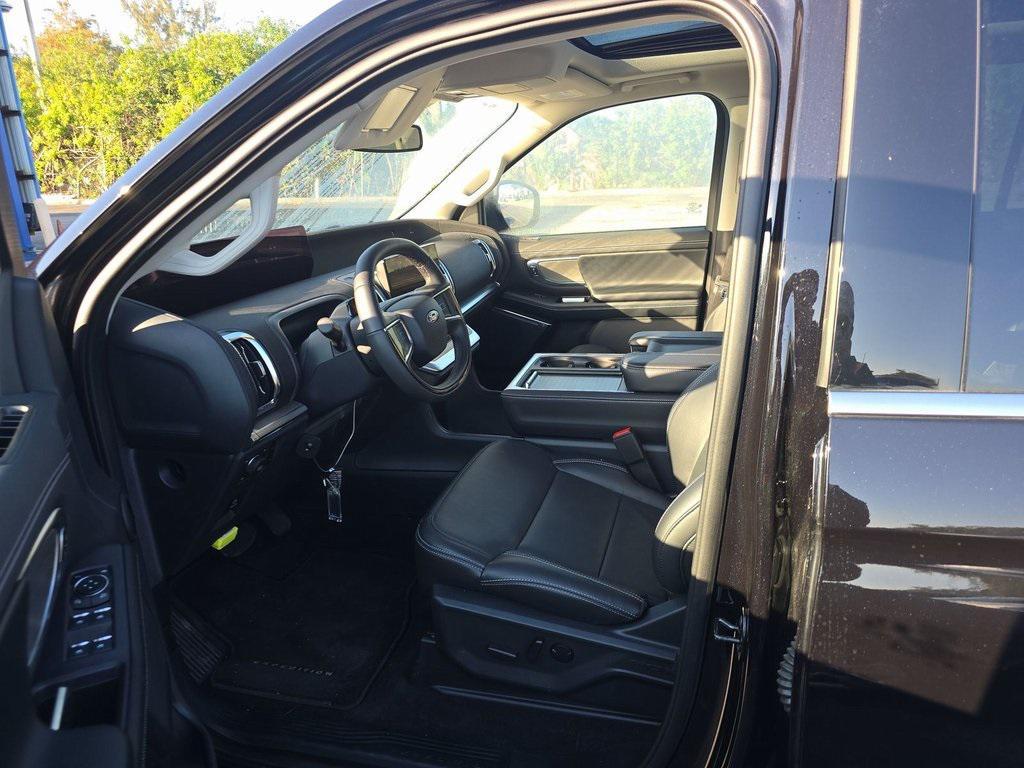 used 2025 Ford Expedition Max car, priced at $77,521