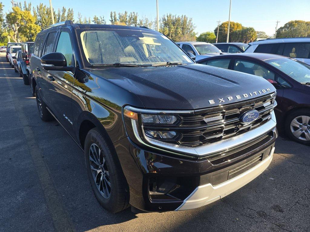 used 2025 Ford Expedition Max car, priced at $77,521