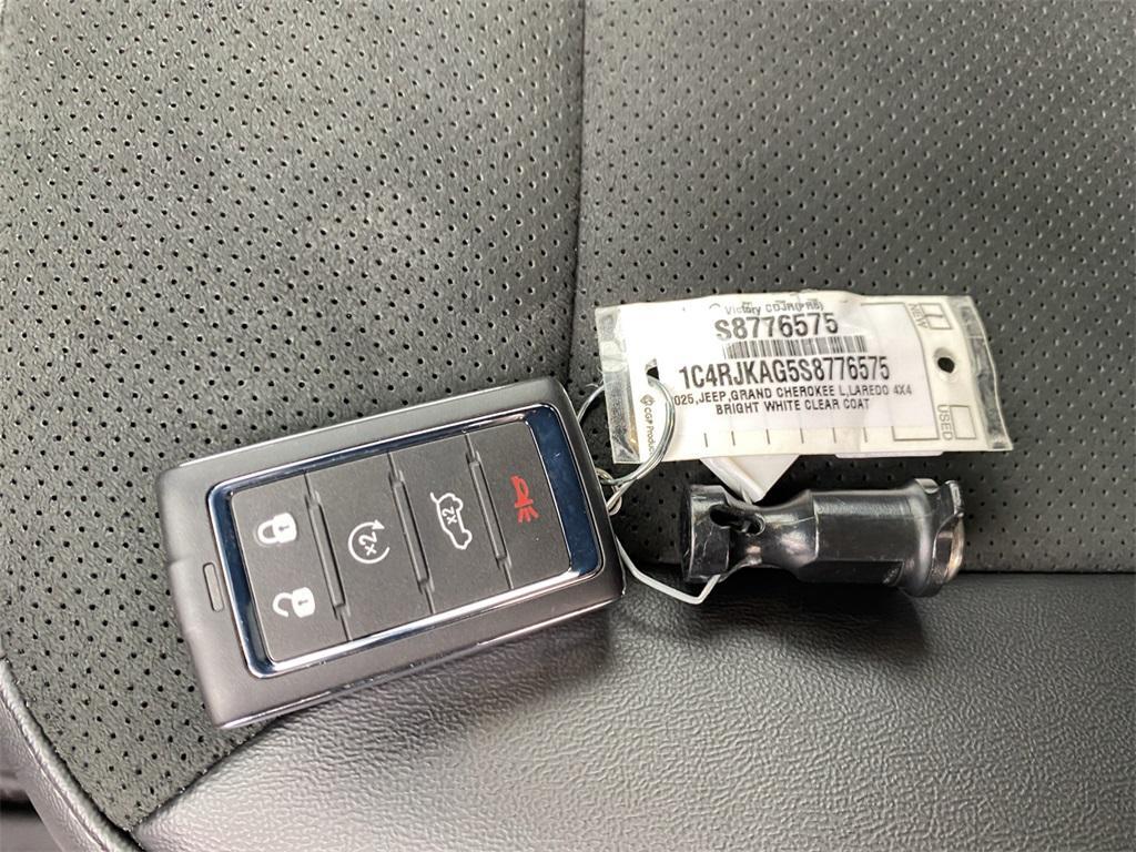 new 2025 Jeep Grand Cherokee L car, priced at $50,275