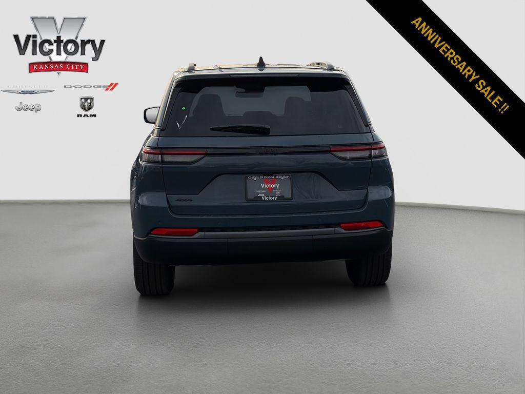 new 2026 Jeep Grand Cherokee car, priced at $51,625