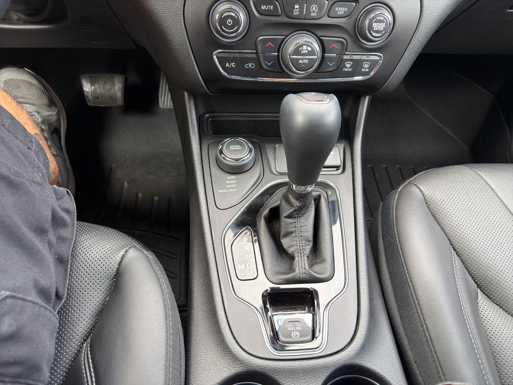 used 2019 Jeep Cherokee car, priced at $20,750