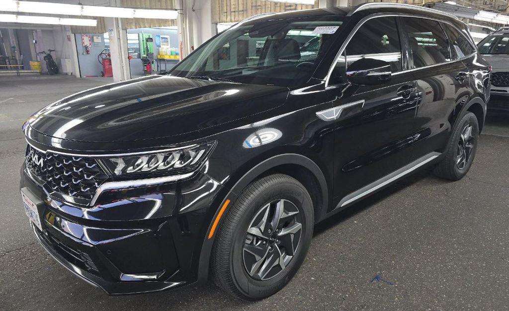 used 2023 Kia Sorento Hybrid car, priced at $28,311