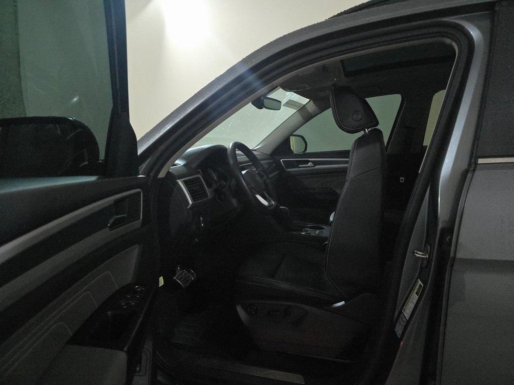 used 2021 Volkswagen Atlas car, priced at $21,997