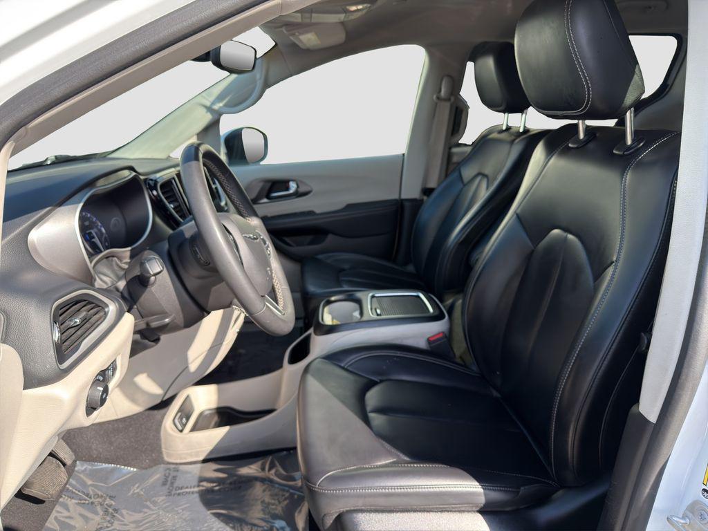 used 2023 Chrysler Pacifica car, priced at $20,500