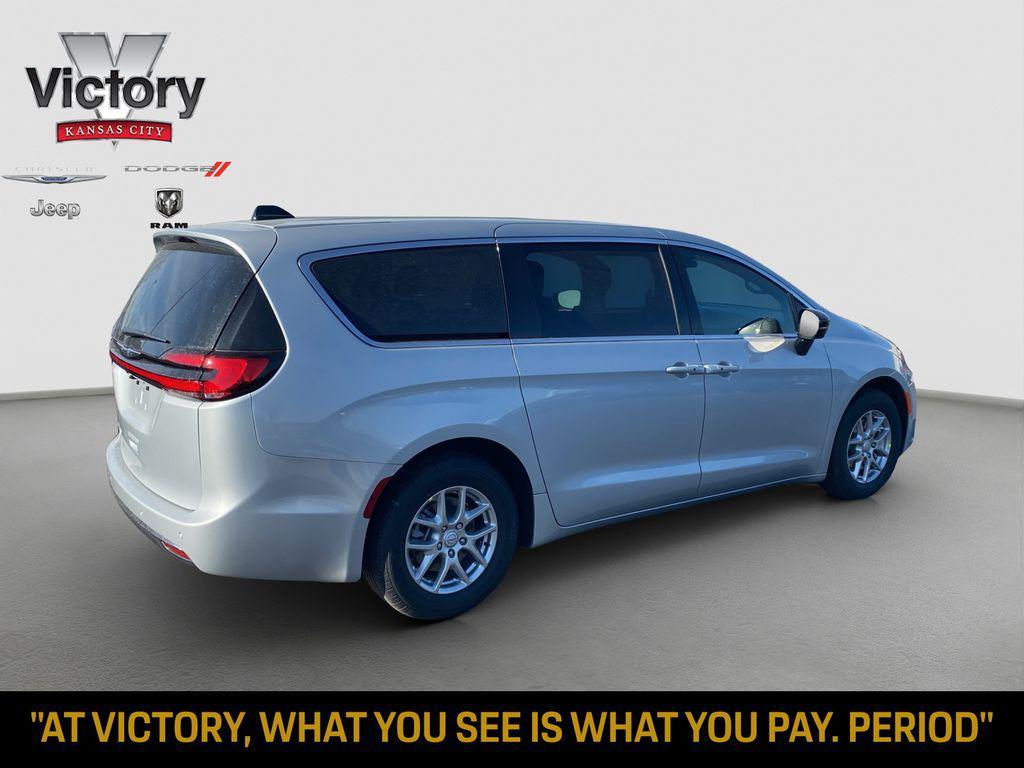 new 2026 Chrysler Pacifica car, priced at $48,155