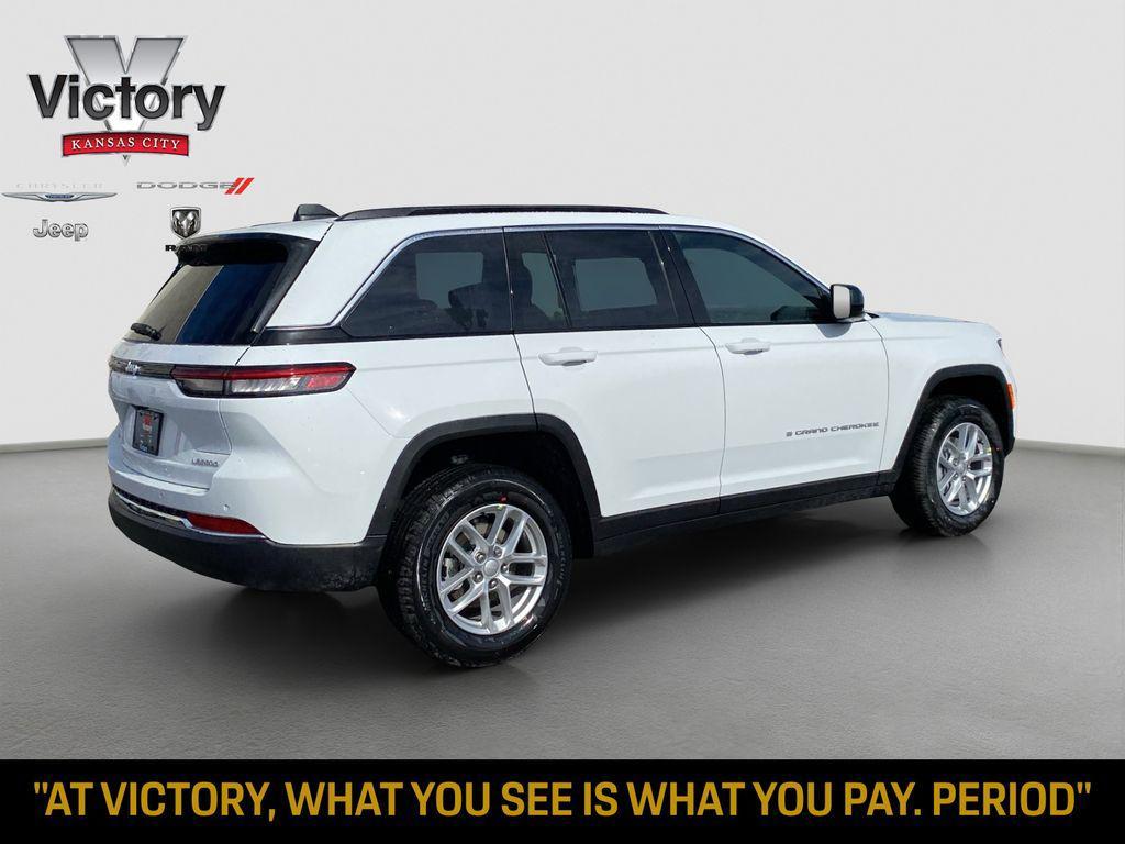 new 2026 Jeep Grand Cherokee car, priced at $45,705
