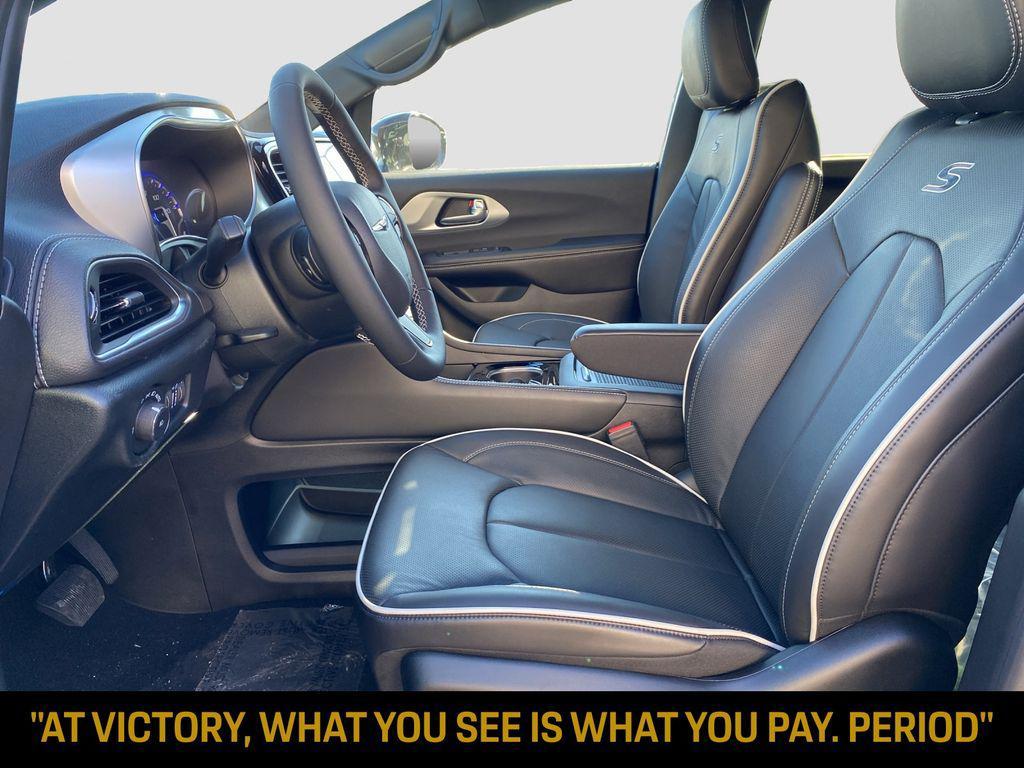 new 2026 Chrysler Pacifica car, priced at $59,650