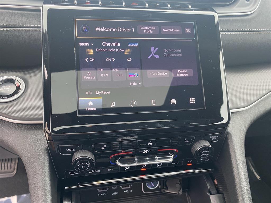 new 2025 Jeep Grand Cherokee L car, priced at $46,915