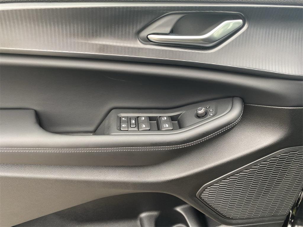 new 2025 Jeep Grand Cherokee L car, priced at $46,915