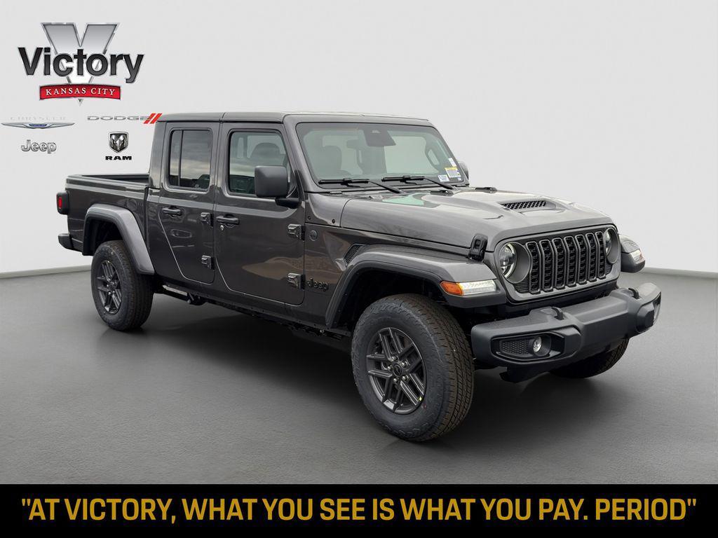 new 2026 Jeep Gladiator car, priced at $51,715