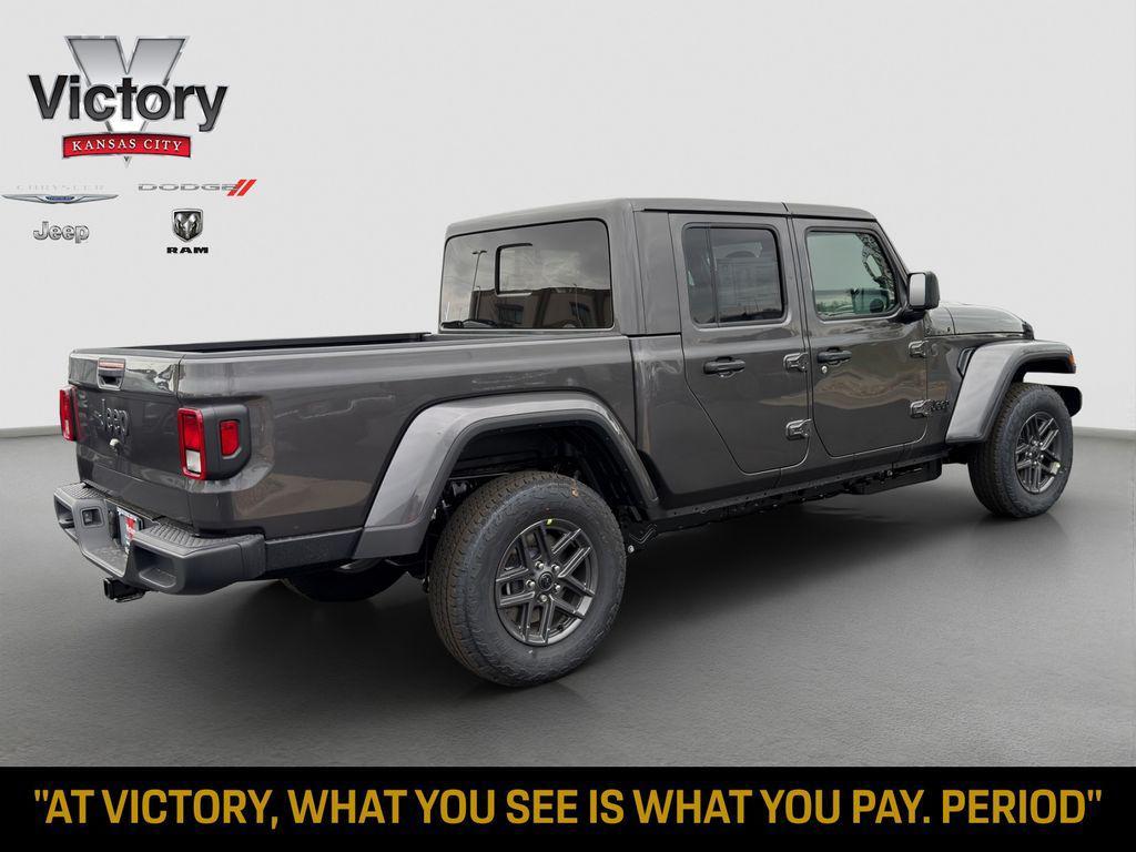 new 2026 Jeep Gladiator car, priced at $51,715
