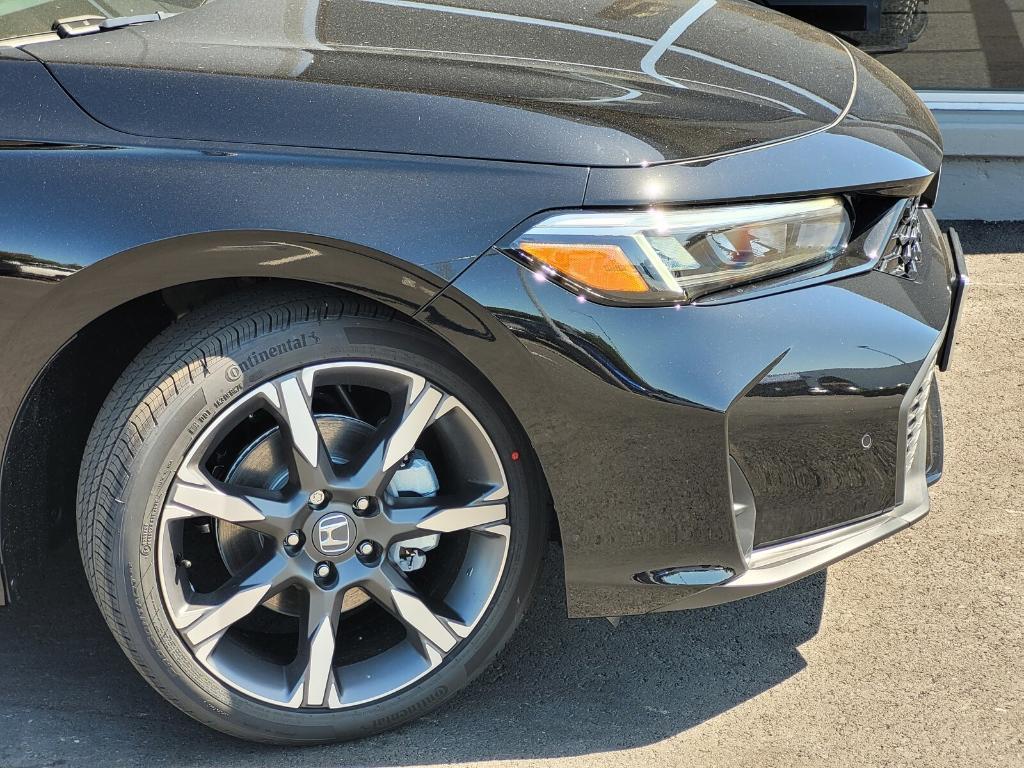 new 2026 Honda Civic Hybrid car, priced at $33,590