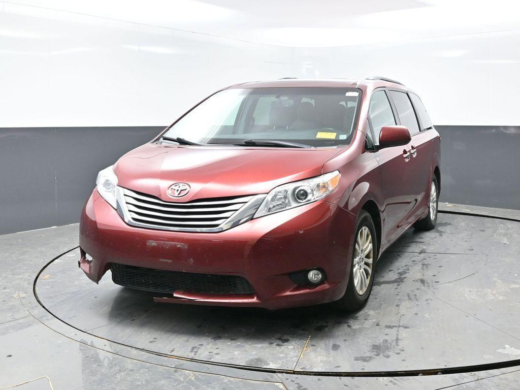 used 2016 Toyota Sienna car, priced at $13,405