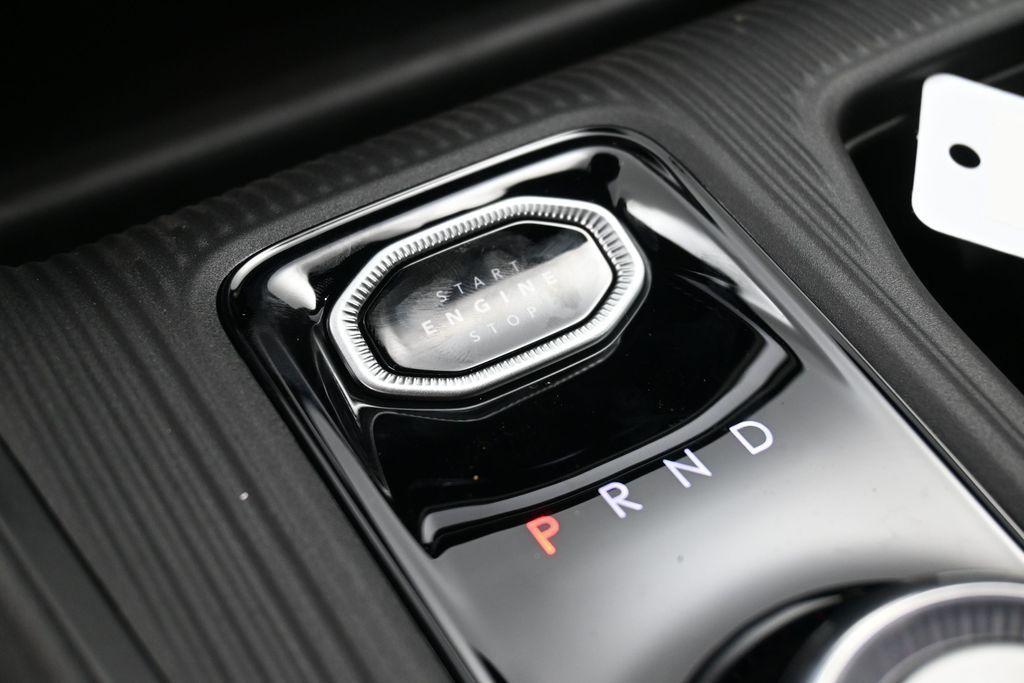 new 2026 Jeep Cherokee car, priced at $39,743