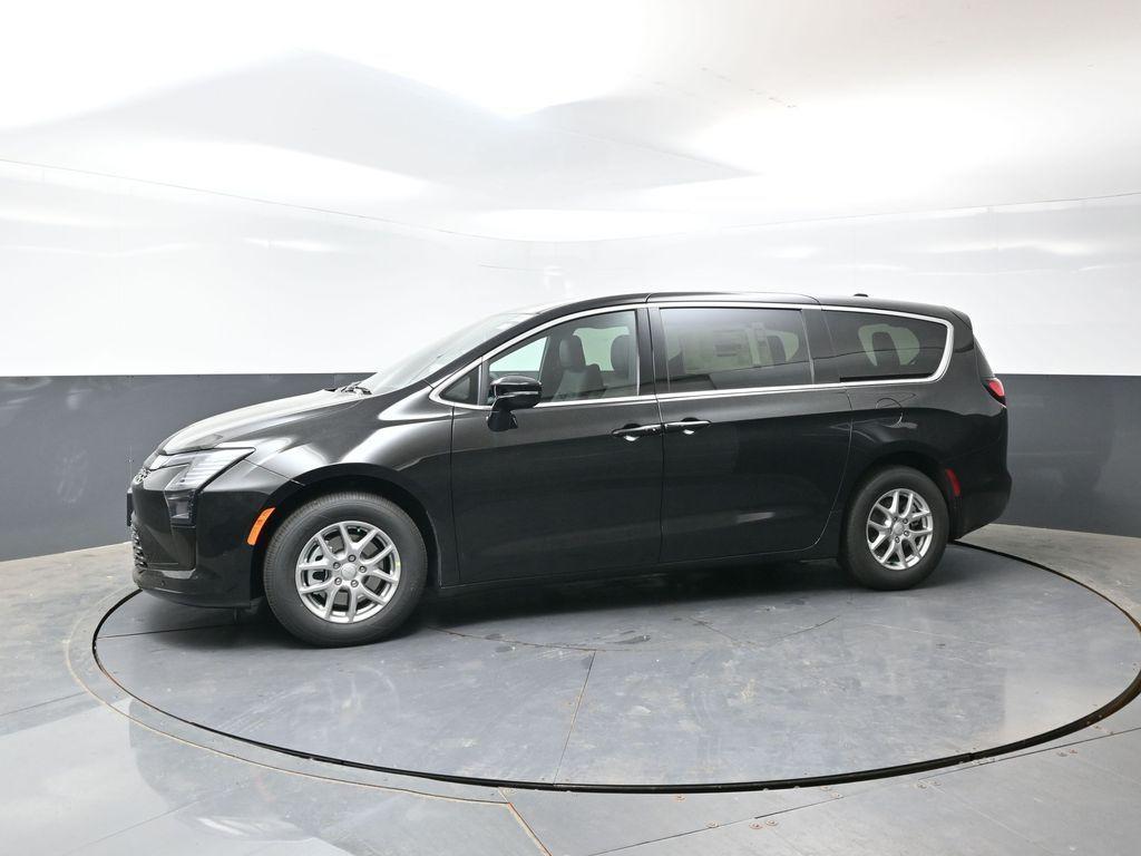 new 2027 Chrysler Pacifica car