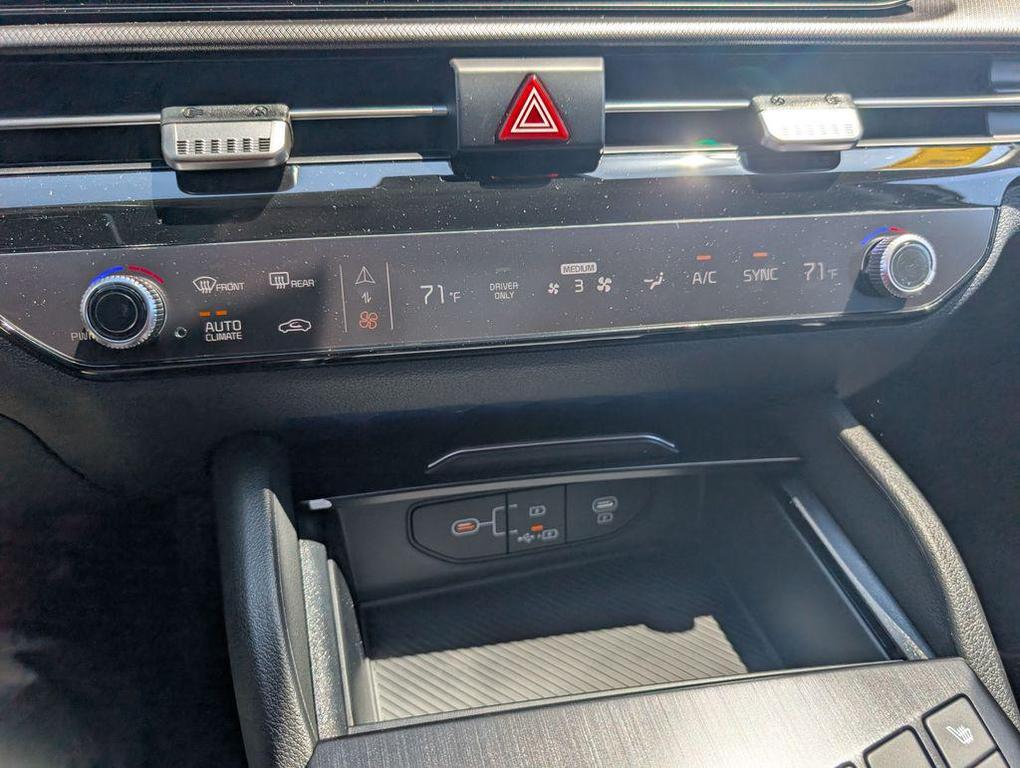 new 2026 Kia Sportage car, priced at $35,540