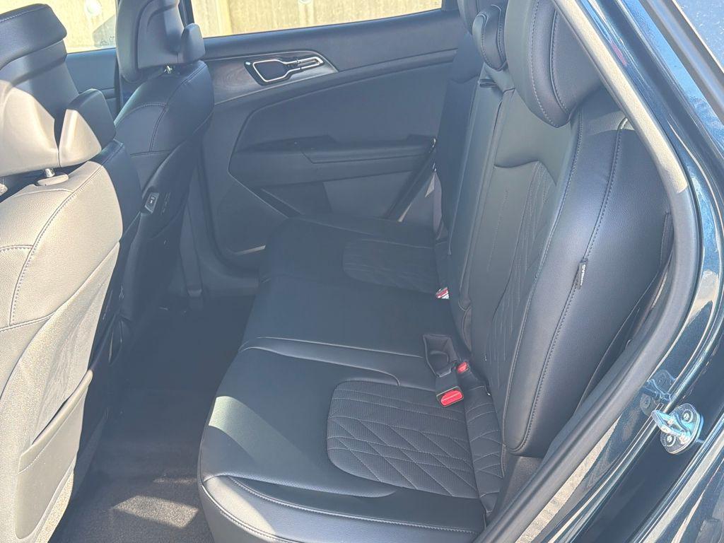 new 2025 Kia Sportage Plug-In Hybrid car, priced at $41,891
