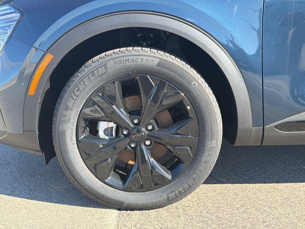 new 2025 Kia Sportage Plug-In Hybrid car, priced at $41,891