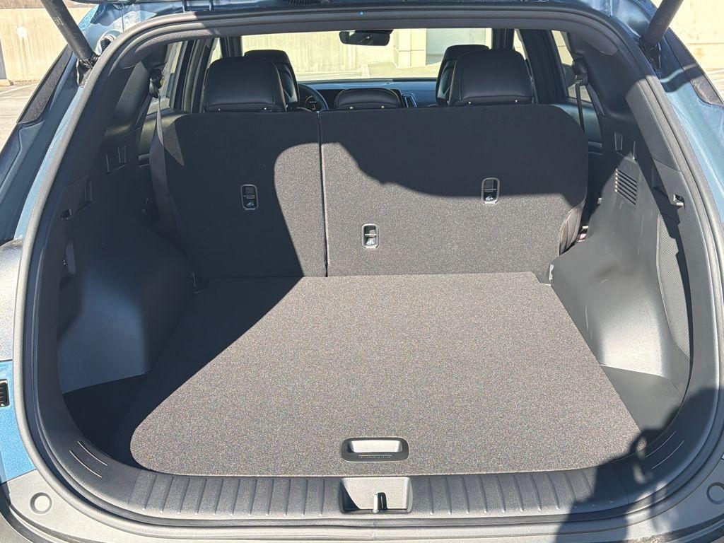 new 2025 Kia Sportage Plug-In Hybrid car, priced at $41,891