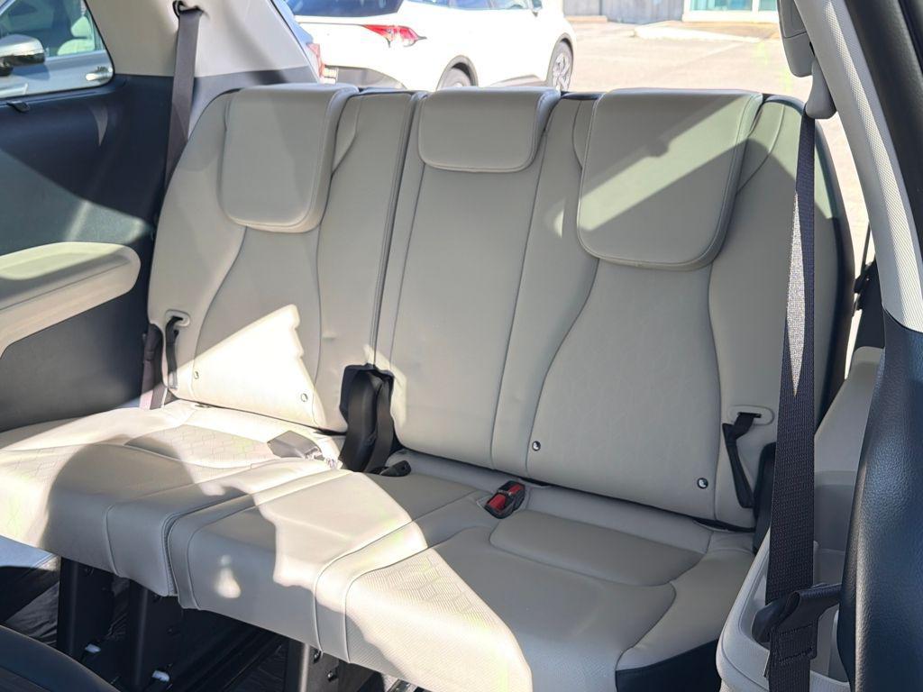 new 2026 Kia Carnival car, priced at $46,279