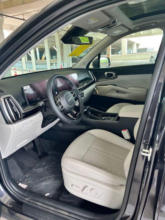 new 2025 Kia Sorento car, priced at $38,858