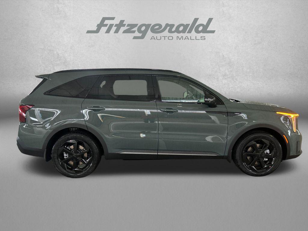 new 2026 Kia Sorento Hybrid car, priced at $46,270
