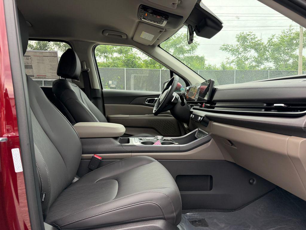 new 2026 Kia Carnival Hybrid car, priced at $45,853