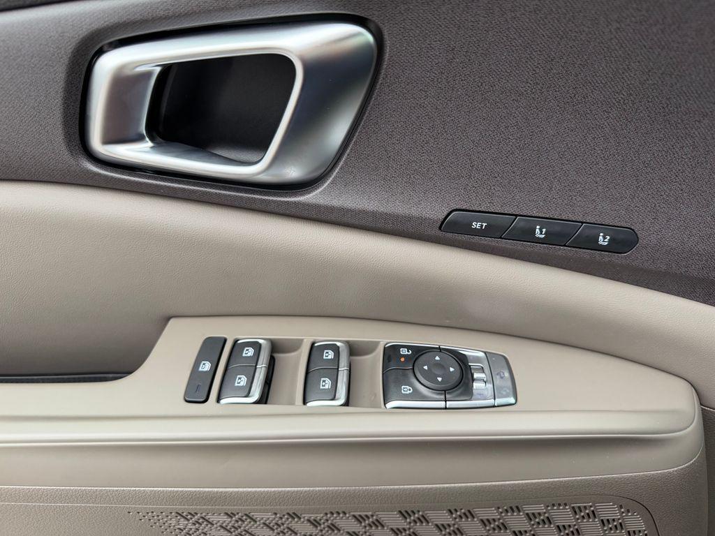 new 2026 Kia Carnival Hybrid car, priced at $45,853