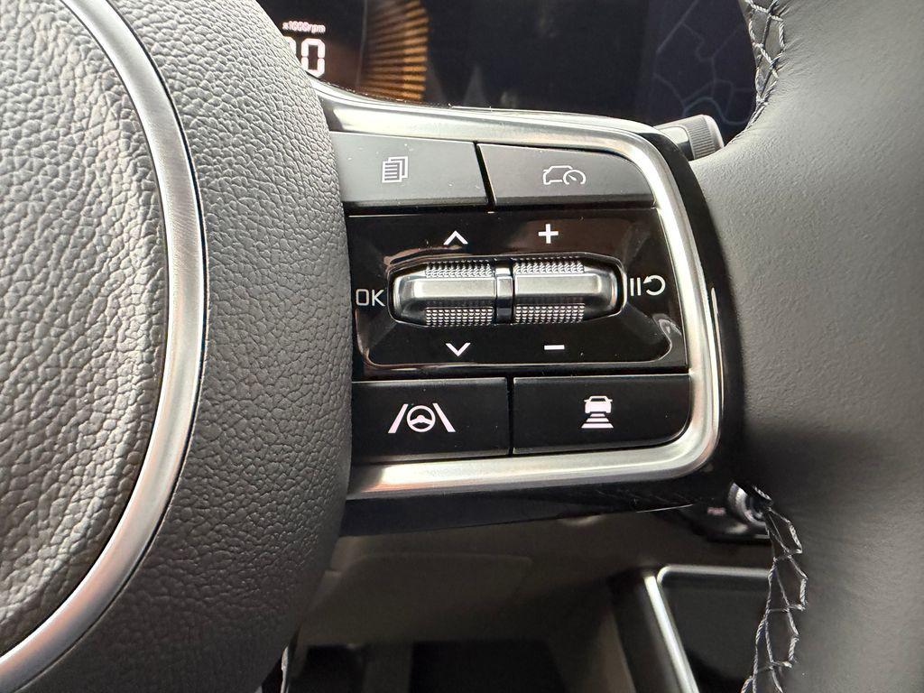 new 2026 Kia Carnival Hybrid car, priced at $45,853