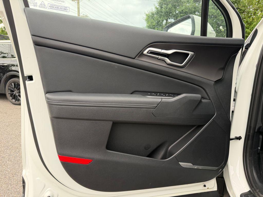 new 2026 Kia Sportage Hybrid car, priced at $36,762