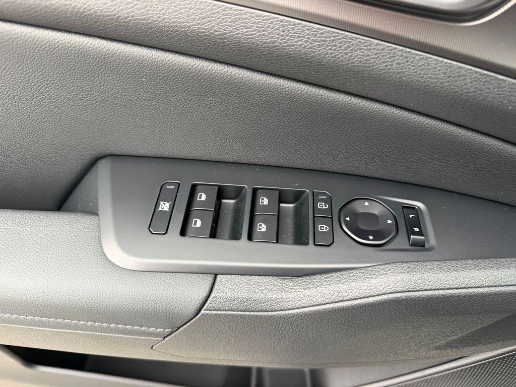 new 2026 Kia Sportage Hybrid car, priced at $36,762