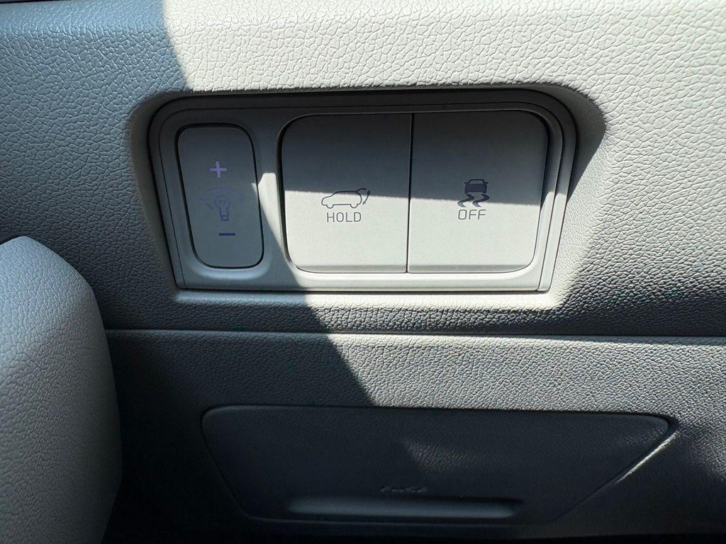 new 2025 Kia Sorento Hybrid car, priced at $39,724