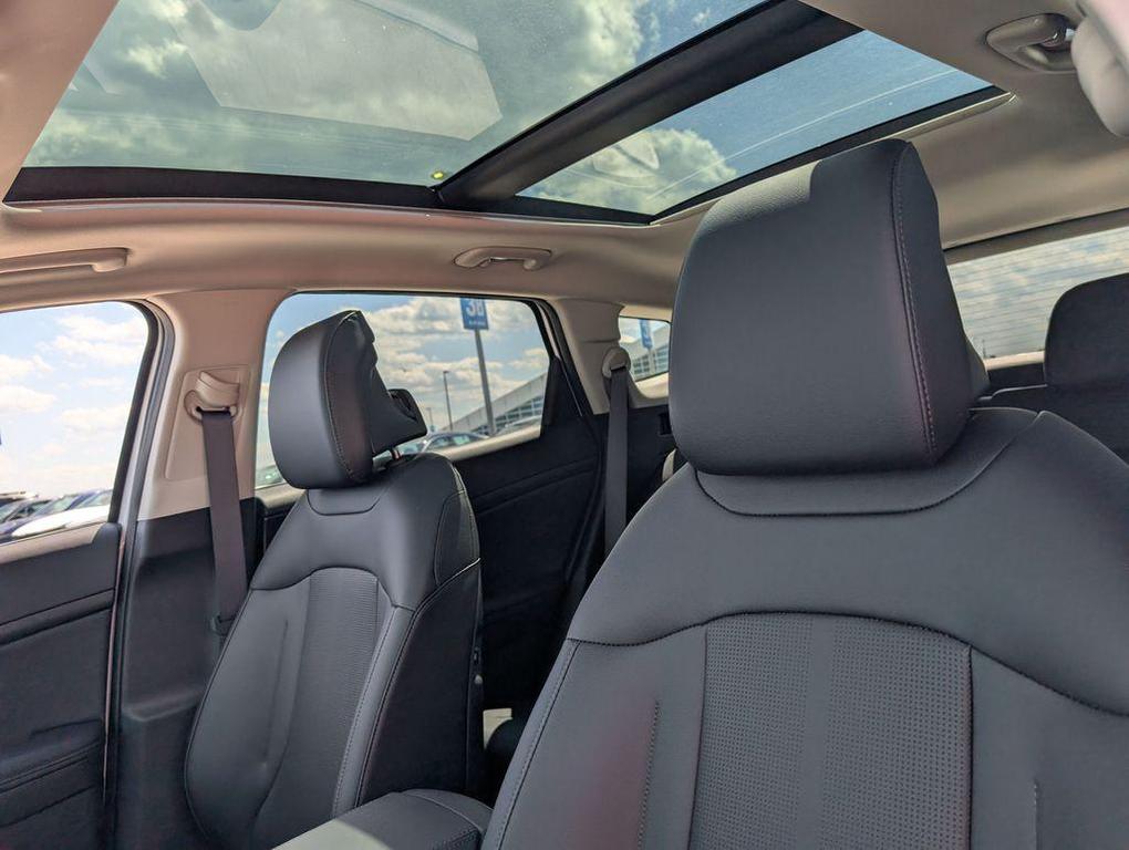 new 2026 Kia Sportage car, priced at $35,630