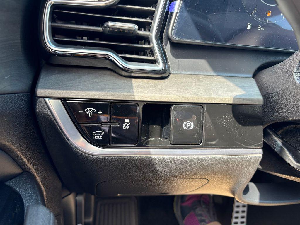 new 2025 Kia Sportage car, priced at $37,480