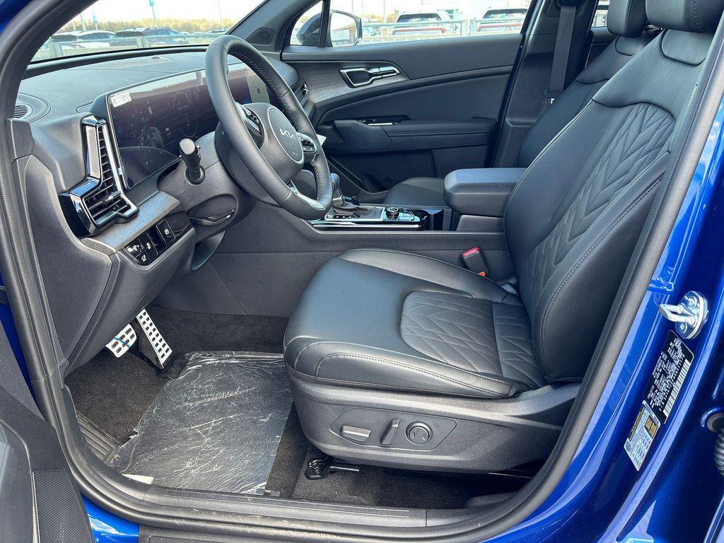 new 2025 Kia Sportage car, priced at $37,480